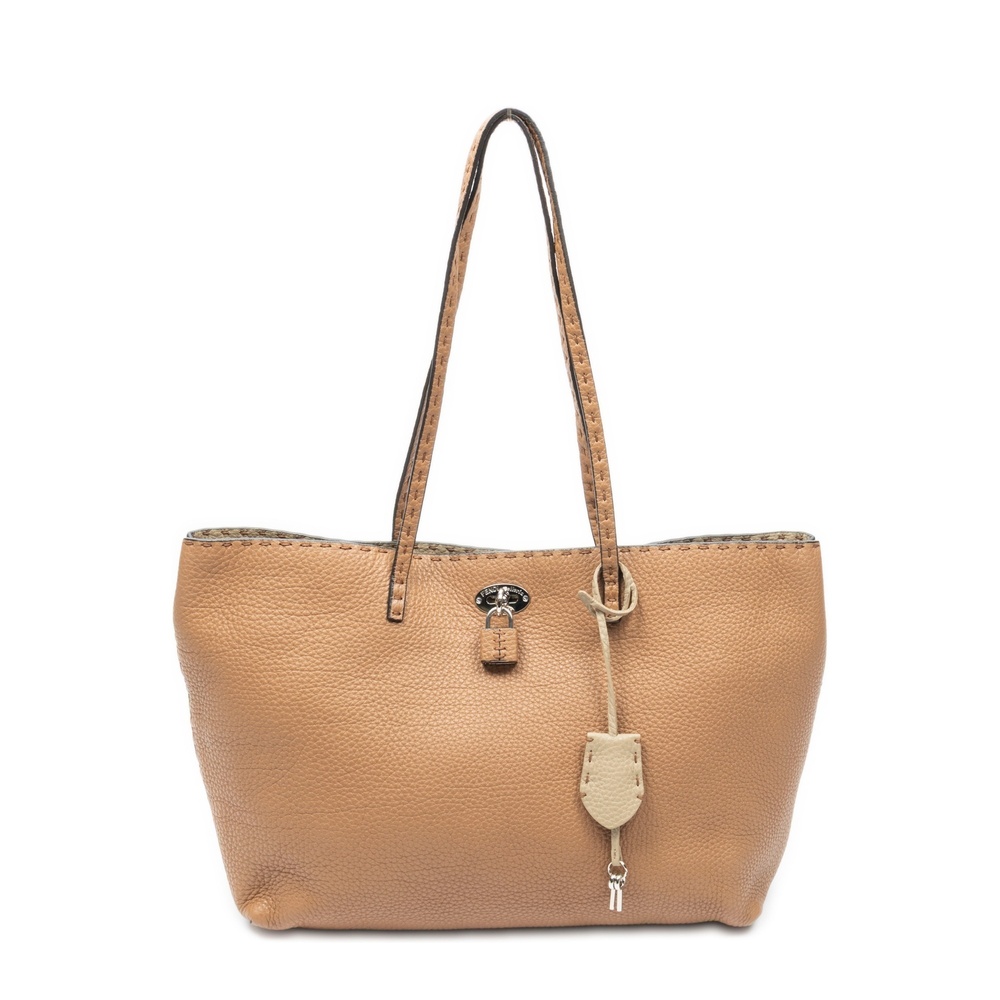 Fendi Carla Tote